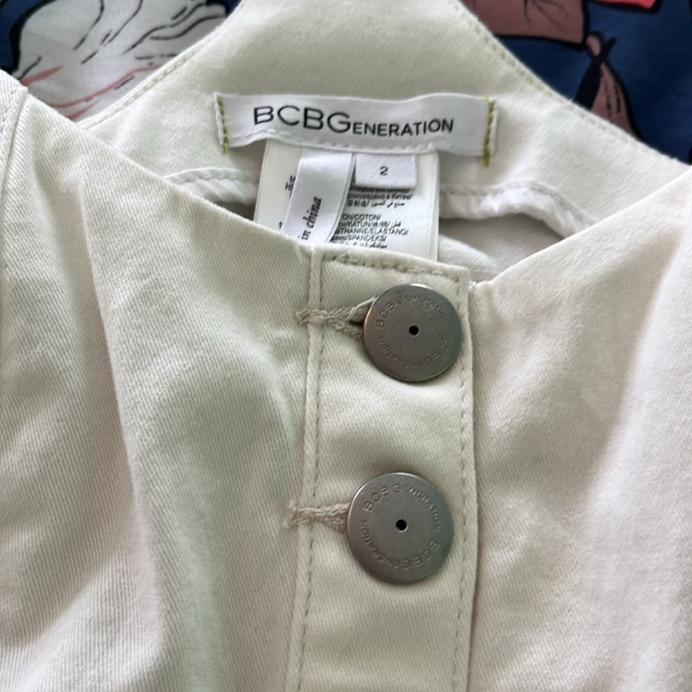 BCBG denim crop - Picture 2 of 5